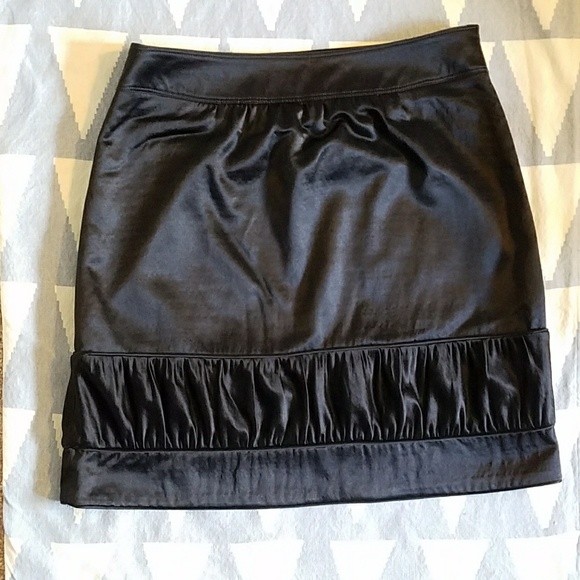 Burberry Wool/Silk Blend Skirt - Picture 1 of 7